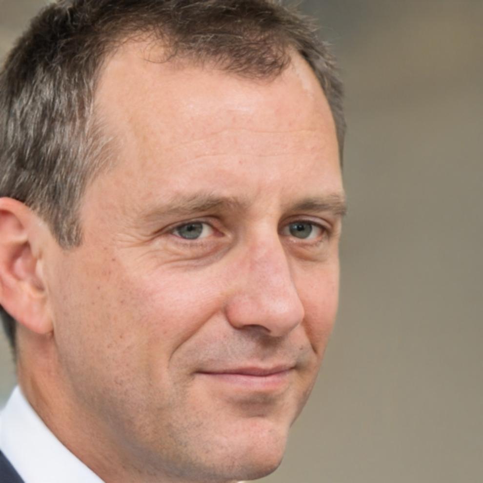 Portrait de Rémi Castellane, formateur finances personnelles